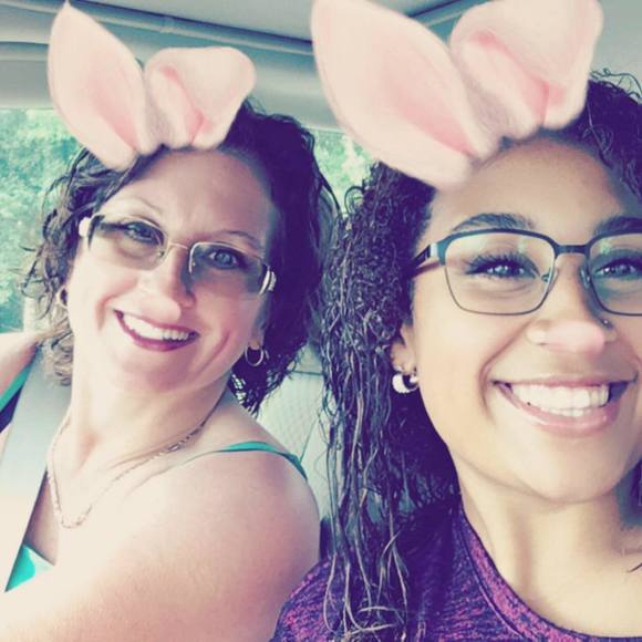 Meet your Posher, Celine - Picture 1 of 1